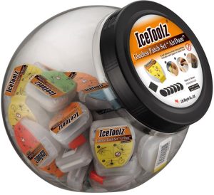 Zelfklevende bandenplakkers "AirDam" IceToolz 24056J5 - 50 doosjes à 6 stuks (in pot)